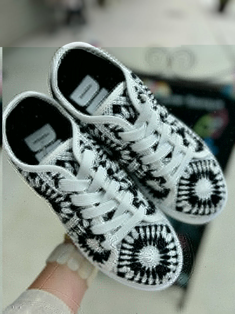 Chinese Laundry  Recreation Sneaker