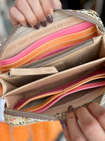 Consuela - Kit Wristlet Wallet